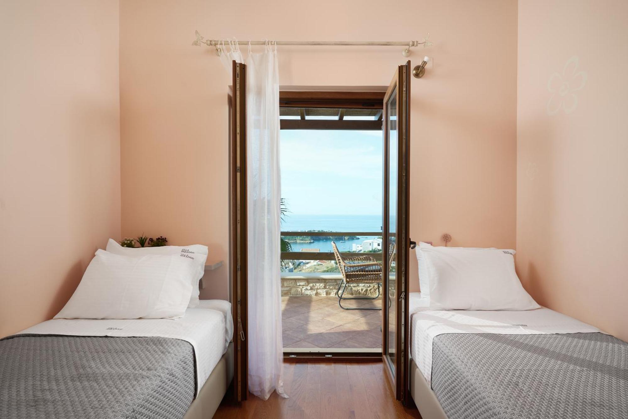 Villa Paradissi In Crete Agia Pelagia  Exterior photo